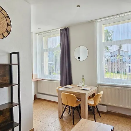 アパート Holidayhomepl Mickiewicza 10 Parking Gratis